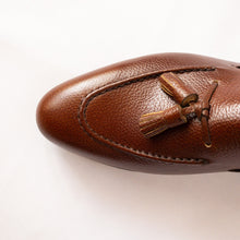 Load image into Gallery viewer, MTO - Rosetti Tassel Loafer - 50% deposit
